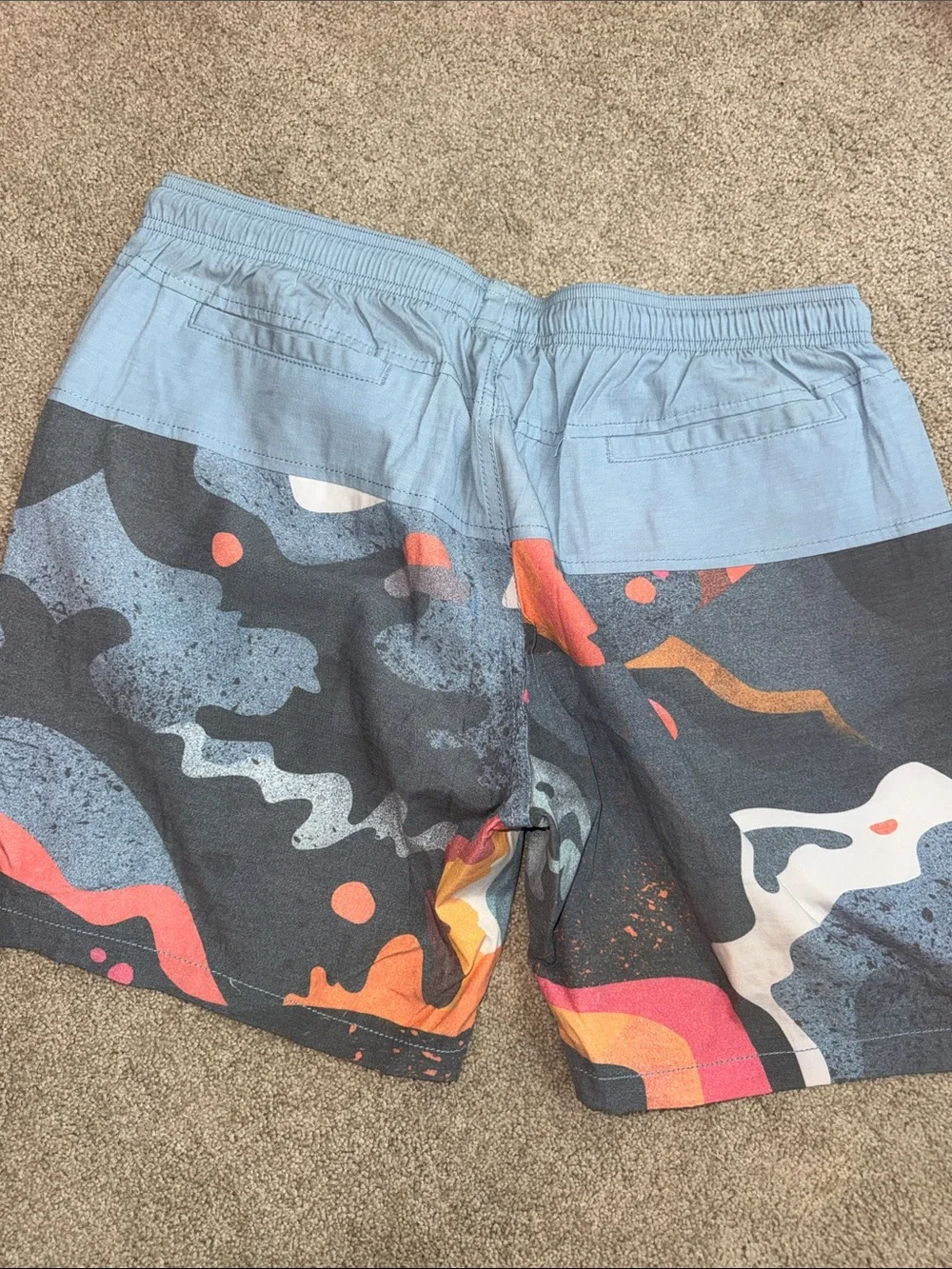 Deus Ex Machina Bali Swim Trunks Large 7” inseam